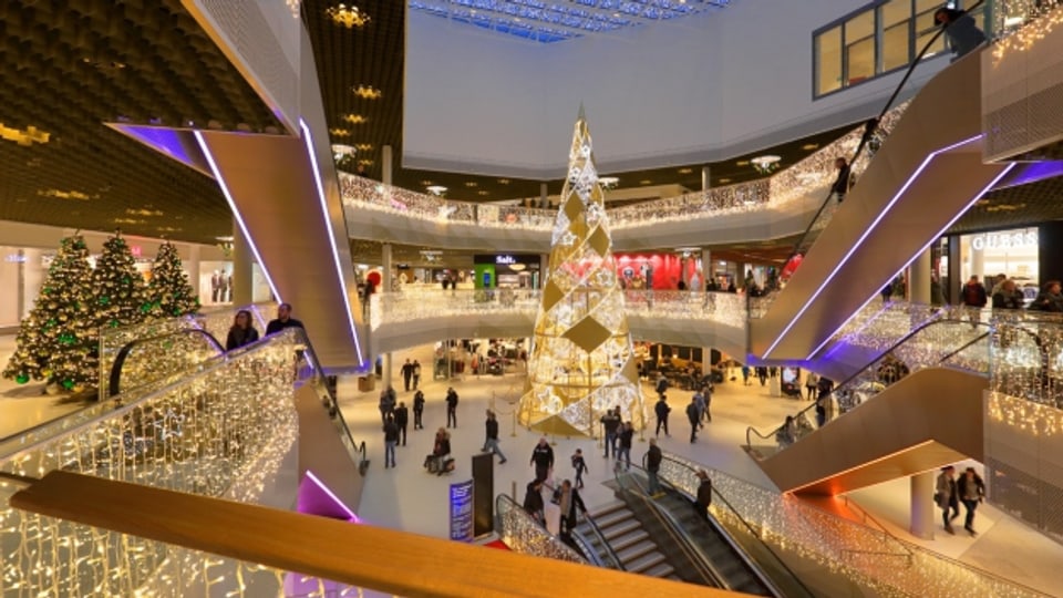 Die Verantwortlichen der Mall of Switzerland sind mit dem Weihnachtsgeschäft zufrieden.