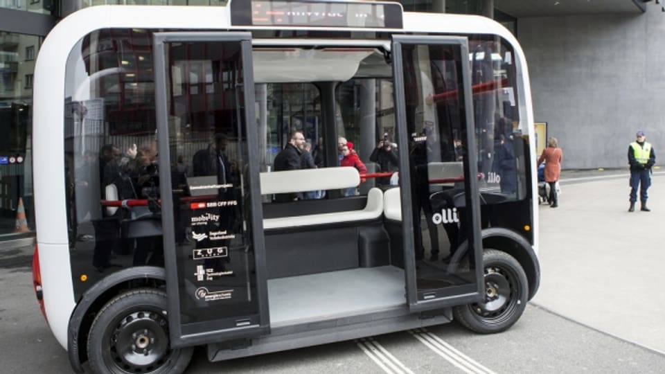 Der selbstfahrende Bus «Olli» soll sich in der Stadt Zug im regulären Verkehr bewegen.