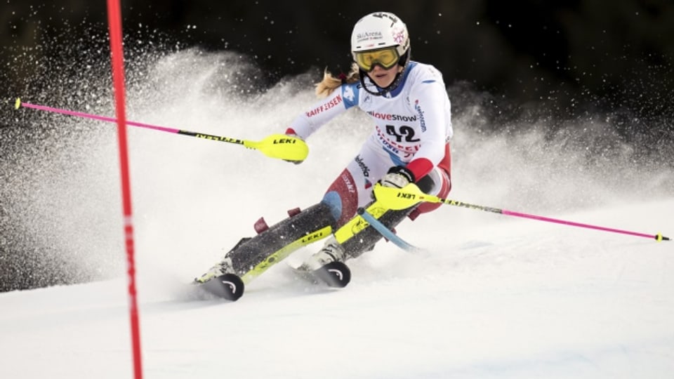Topsportlerin Aline Danioth beim Slalom-Weltcup in der Lenzerheide, wo sie 19. wurde.