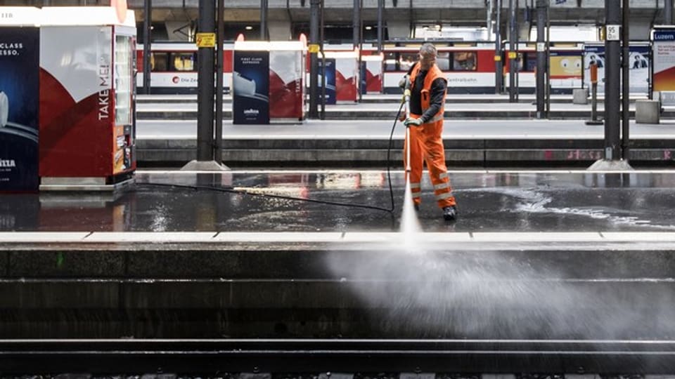 Während der Arbeiten am Bahnhof Luzern standen gleichzeitig bis zu 30 Arbeiter im Einsatz.