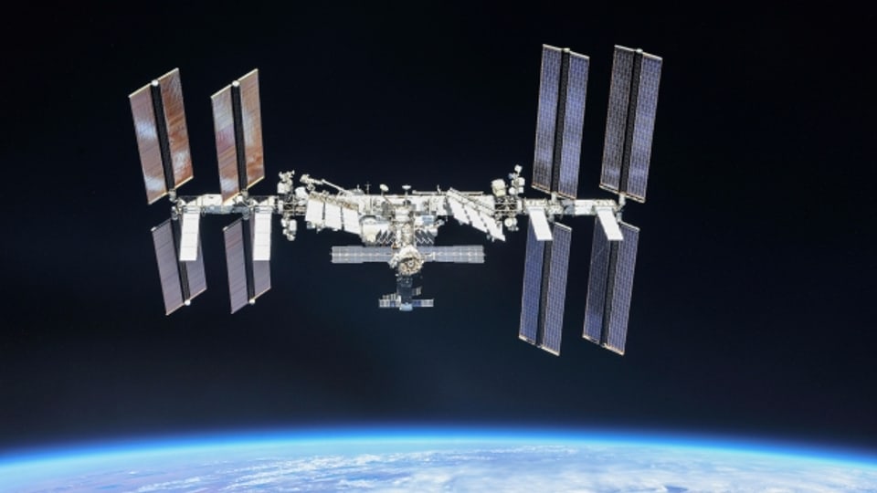 Funkkontakt mit der ISS-Besatzung weit oben im All.