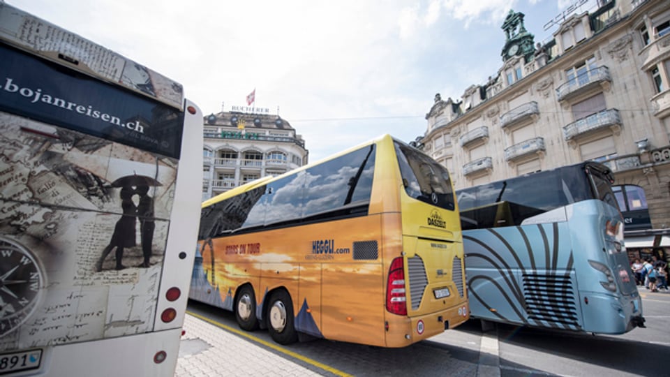 Ziel einer solchen Abgabe ist es, dass besonders in den Stosszeiten weniger Touristenbusse ins Stadtzentrum fahren.