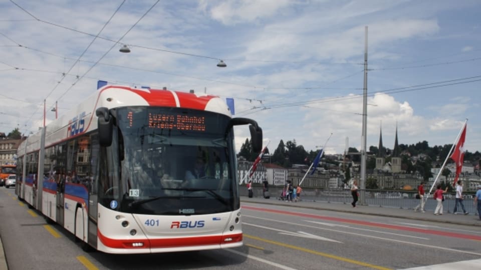 Die VBL setzen in Zukunft auf längere Trolley-Busse.