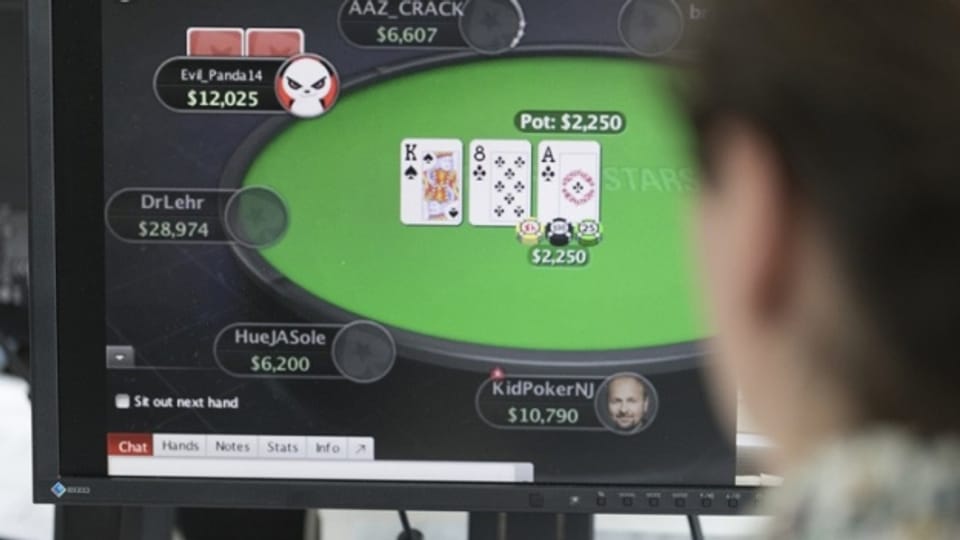 Für legales Online-Poker, Roulette oder Black Jack hat das Casino Luzern Millionen investiert.