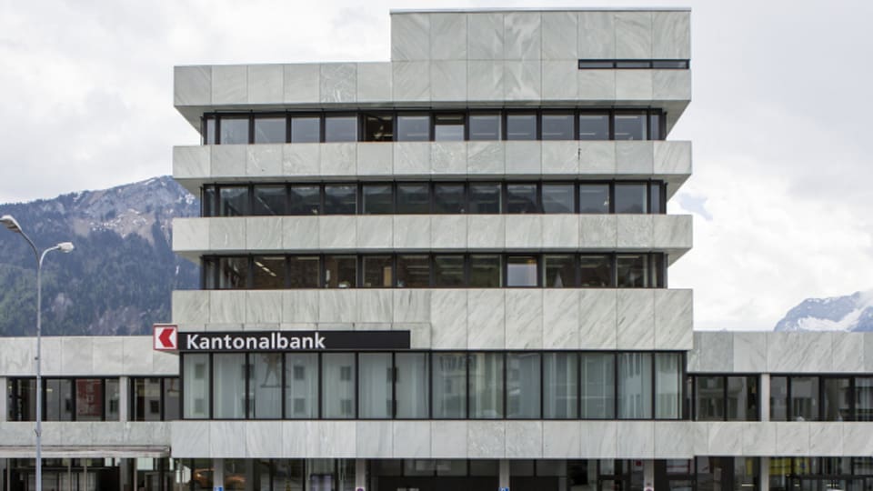 Schwyzer Kantonalbank vergibt schon am ersten Tag 70 Millionen