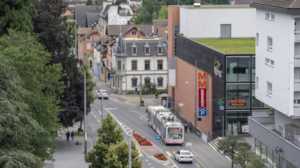 Der Lärmpegel auf der Kantonsstrasse in Kriens übersteigt regelmässig die erlaubten Grenzwerte.