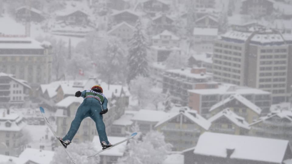 Soll trotz hoher Corona-Fallzahlen vor Publikum stattfinden: Der Skisprung-Weltcup in Engelberg.