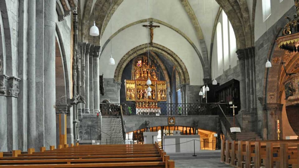 In der Kathedrale Chur wird Daniel Krieg in sein Amt eingesetzt.