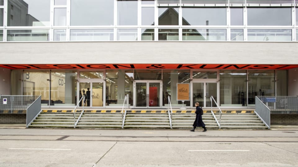 Die Hochschule hat eine Partnerschaft mit der Kunstakademie in Lemberg.