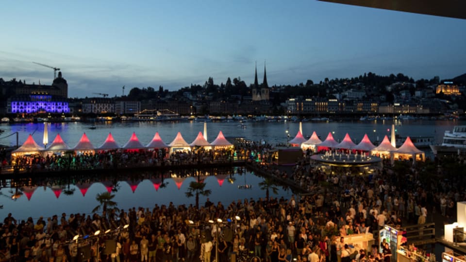Das Blue Balls Festival belebte Luzern im Sommer.