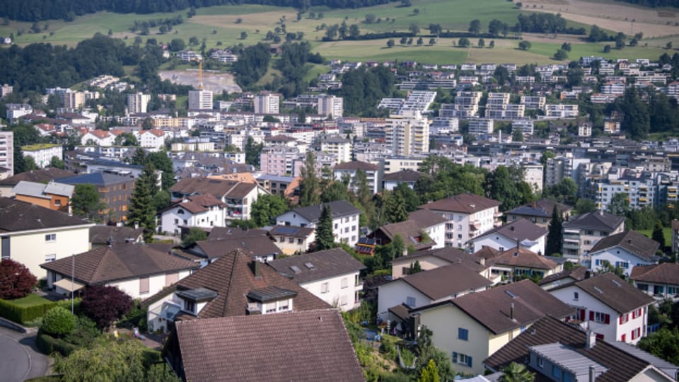 In der Stadt Kriens müssen auf einem Abschnitt der Kantonsstrasse die Lärmemissionen neu ermittelt werden.