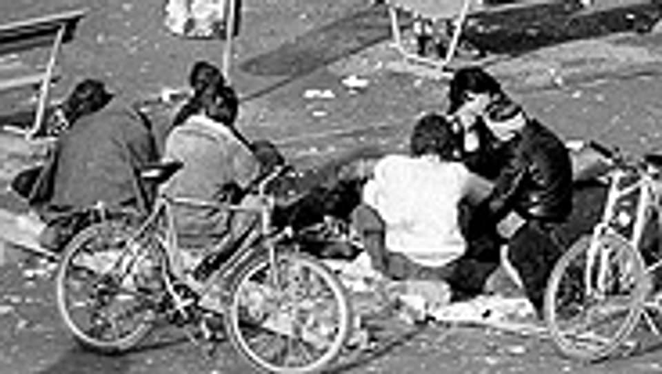 Juni 1990: Drogenszene am Platzspitz.