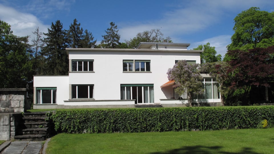 Blick auf die Villa Rachmaninoff in Hertenstein.
