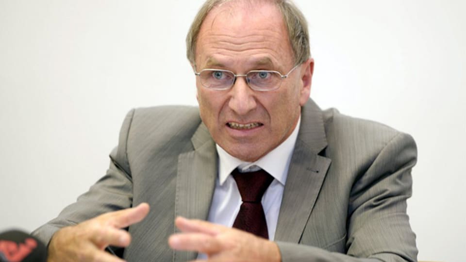 Der Zürcher Justizdirektor Martin Graf erklärt sich im Fall «Carlos»