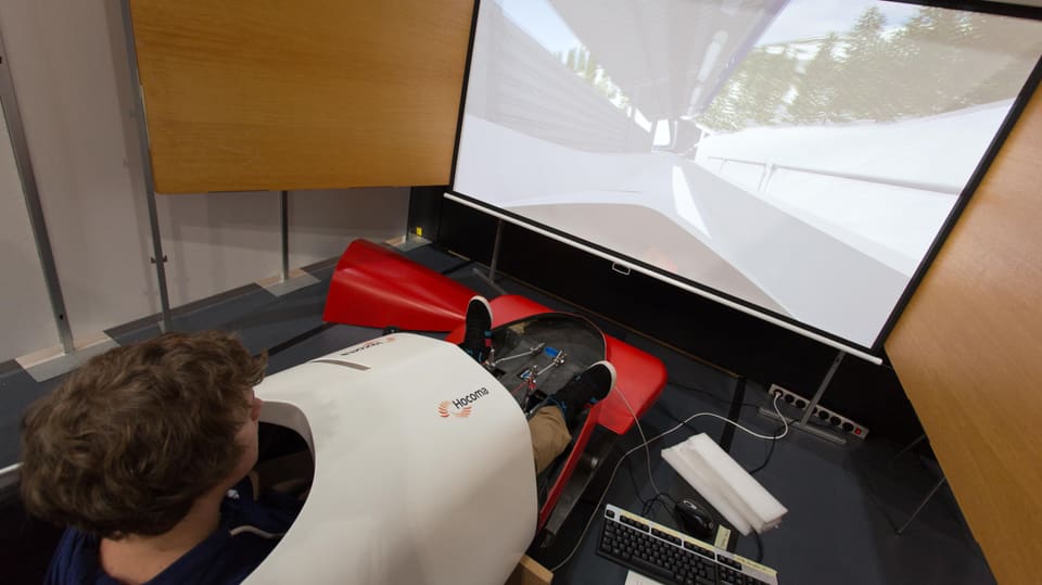 Ein Bob-Simulator im Sportzentrum Tenero: mit Hightech im Sport sollen neue Ingenieure geworben werden.