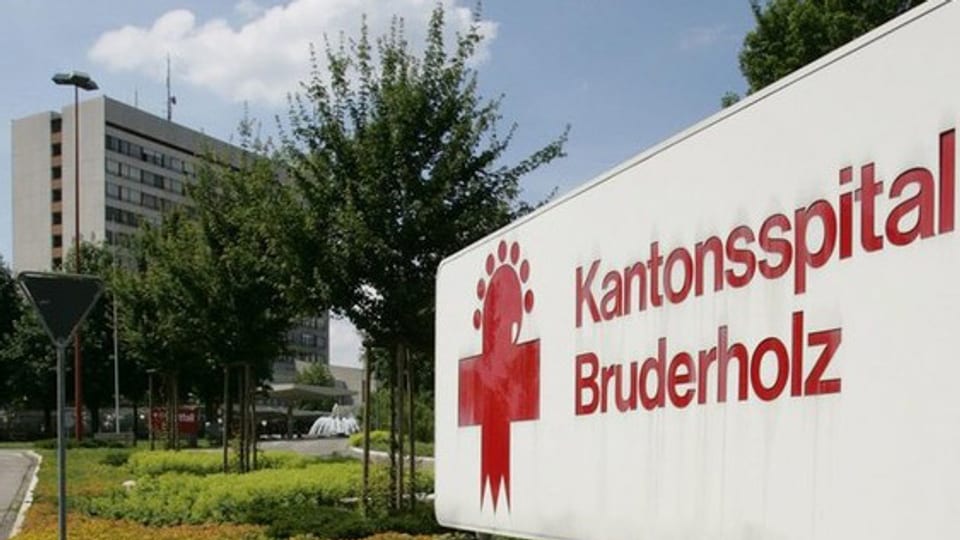 Es rumort im Bruderholz-Spital: Zahlreiche Ärzte haben in den letzten Monaten gekündigt.