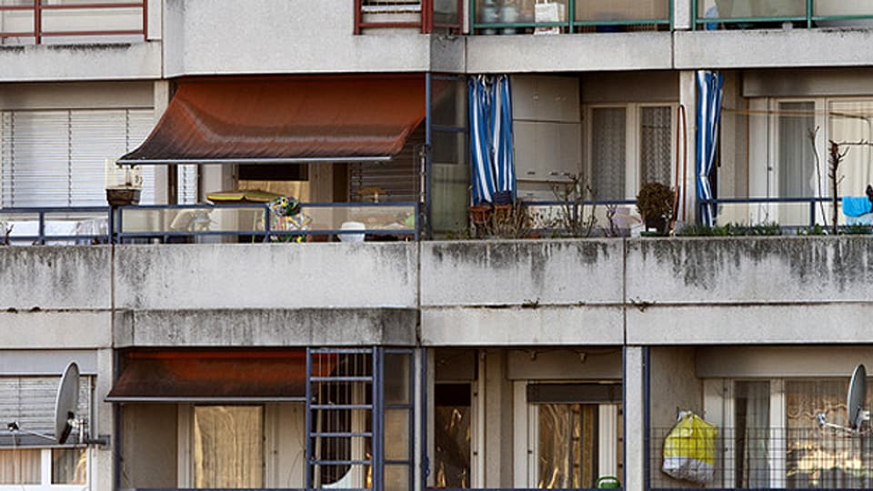 Bezahlbare Wohnungen sind zusehends Mangelware: In Basel werden darum neue Lösungen gefordert.