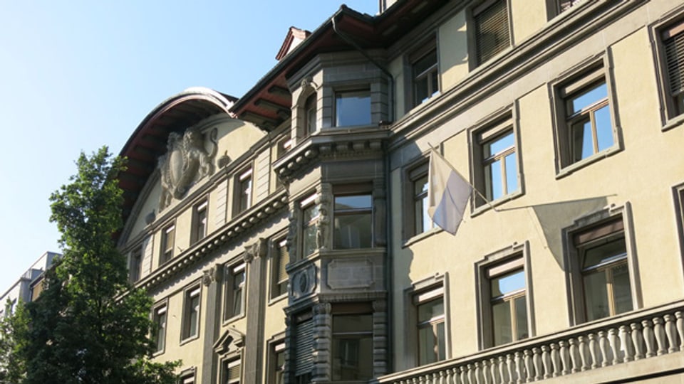 Trotz 20 Millionen Überschuss 2015 hält die Luzerner Stadtregierung am Sparbudget 2016 fest.