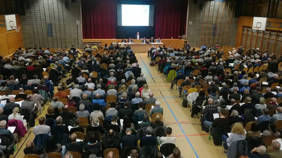 Vollbesetzung an der Gemeindeversammlung in Möhlin.