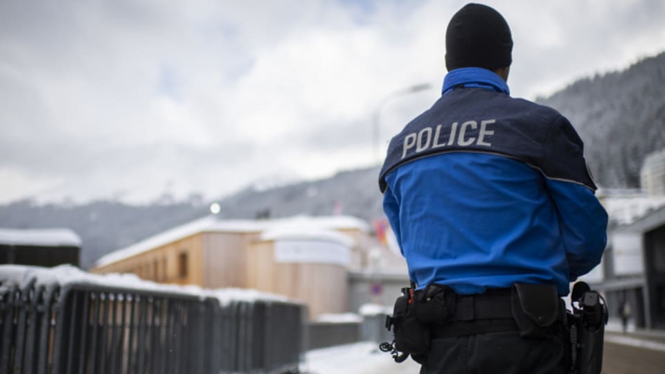 Besonders aus Zürich wurde dieses Jahr Entschädigung für die Polizeileistungen am WEF kritisiert.