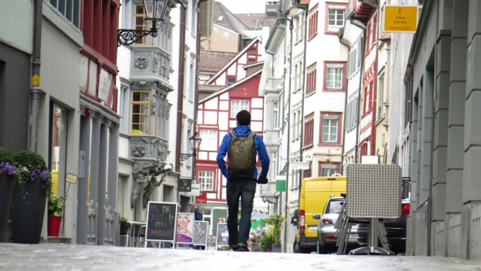 Mit dem neuen Logistik-Konzept will St. Gallen weniger Verkehr in der Altstadt.