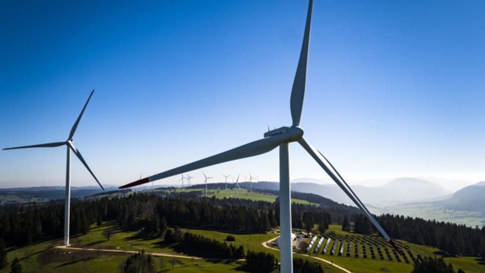 Im Kanton Luzern soll es bald so aussehen wie im Berner Jura: Der Kanton will die Nutzung der Windenergie massiv ausbauen.