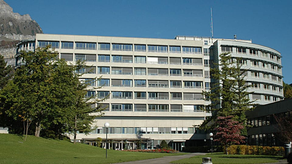 Das Kantonsspital Glarus soll weniger Geld vom Kanton erhalten.