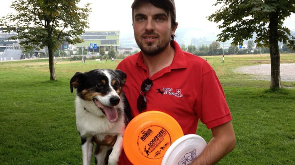 Die erste Hundefrisbee-WM in der Schweiz
