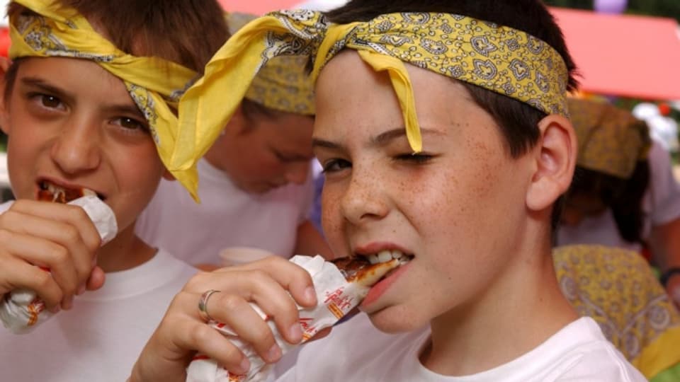 Die Kinderfest-Bratwurst ist mit 230 Gramm die grösste aller St.Galler Bratwürste.