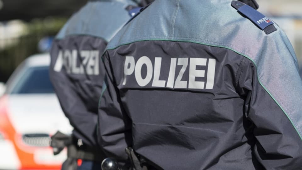 Polizisten der Kantonspolizei Graubünden im Einsatz.