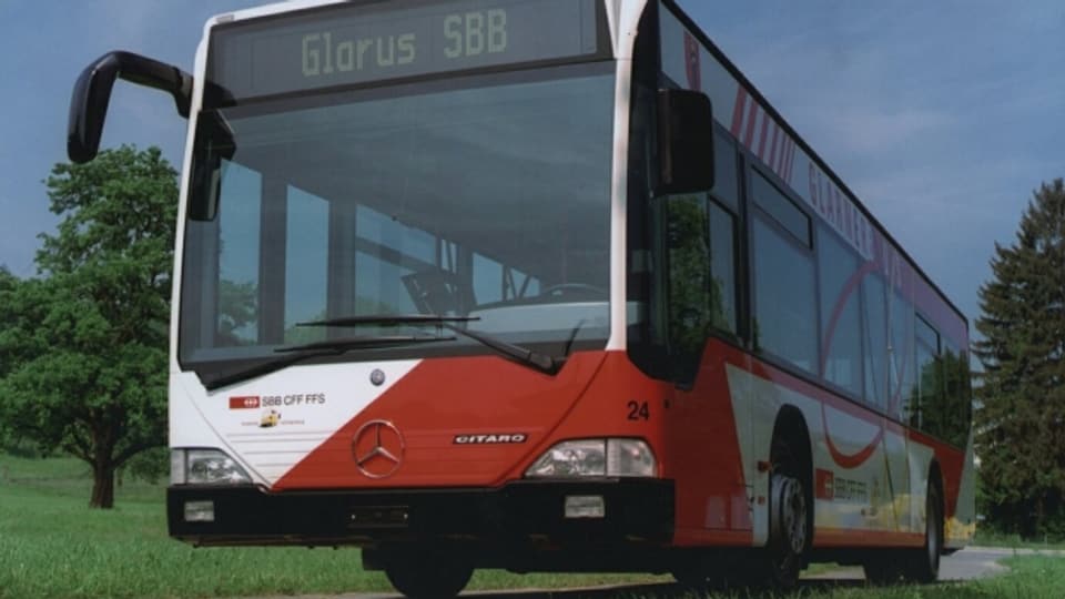 Noch werden im Kanton Glarus keine Buslinien gestrichen.
