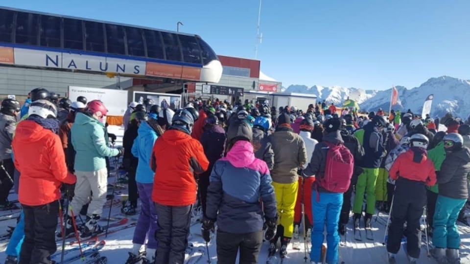 Den Skischulen gehen die Lehrer aus