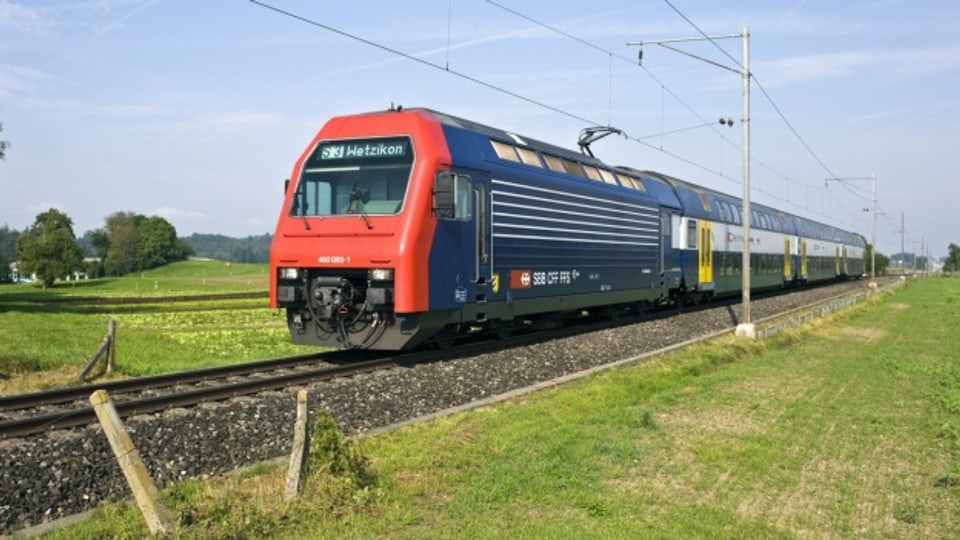 Das S-Bahn-Angebot im Linthgebiet soll verbessert werden. Gestritten wird über das Wie?