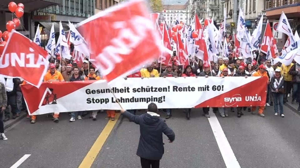 Bauarbeiter aus der ganzen Schweiz demonstrieren in Zürich