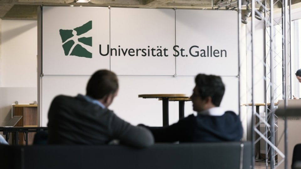 In der Spesenaffäre geht es um nicht gerechtfertigte Spesenbezüge an der Universität St. Gallen.