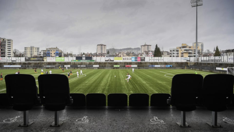 Die Baubewilligung für die umstrittene Erweiterung der Stadionbeleuchtung im Stadion Bergholz in Wil muss aufgehoben werden.