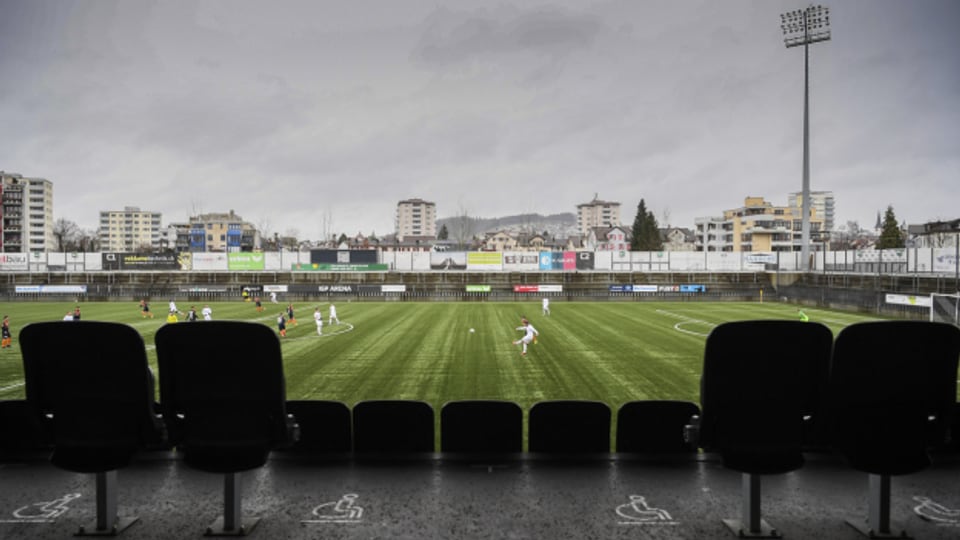 Der Stadtrat von Wil beantragt dem Parlament einen Kredit von 2,1 Millionen Franken für die Überdachung der Gegentribüne im Stadion Bergholz.