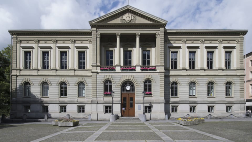 Hier tagt der Landrat: Das Parlamentsgebäude in Glarus.