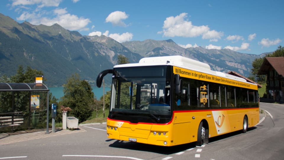 Elektrische Postautos rollen ab 2023 durch Graubünden