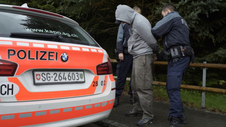 Im Kanton St. Gallen haben die Raubüberfälle von Jugendlichen um über 40 Prozent zugenommen.