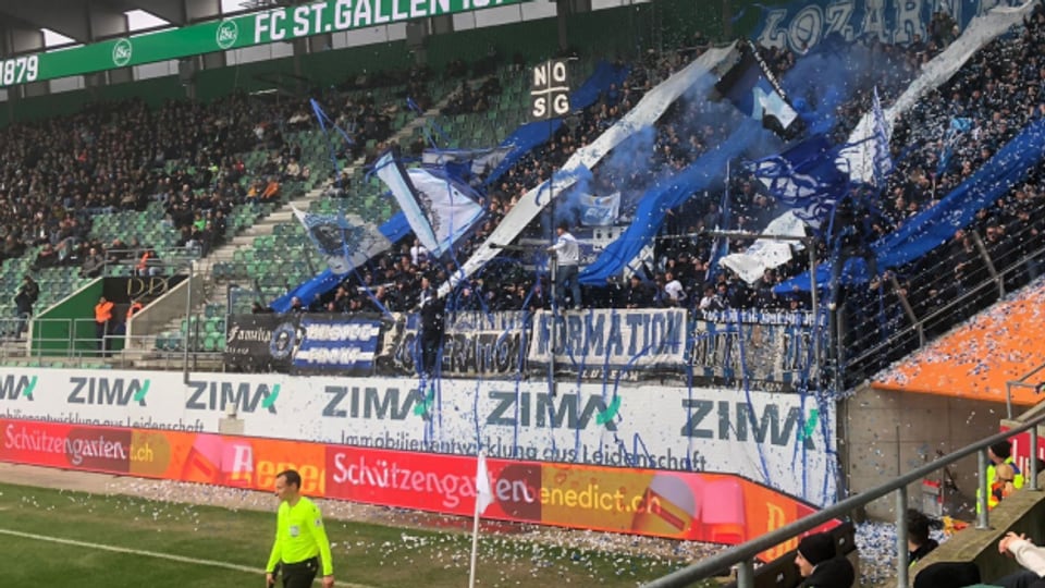 Trotz Verbot kommen über 500 Luzern Fans nach St. Gallen