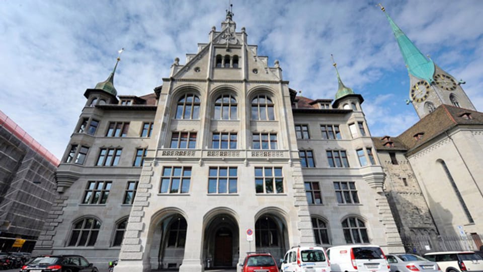Das Stadthaus von Zürich: Hier geben sich Namensänderungswillige die Klinke in die Hand.