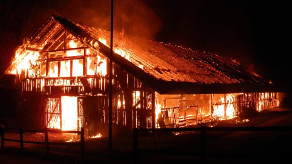 Über 30 Brände soll der Feuerteufel von Elgg gelegt haben - auch in der Reithalle.