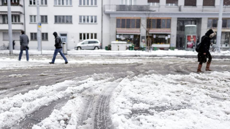 Schnee auf Zürichs Strassen