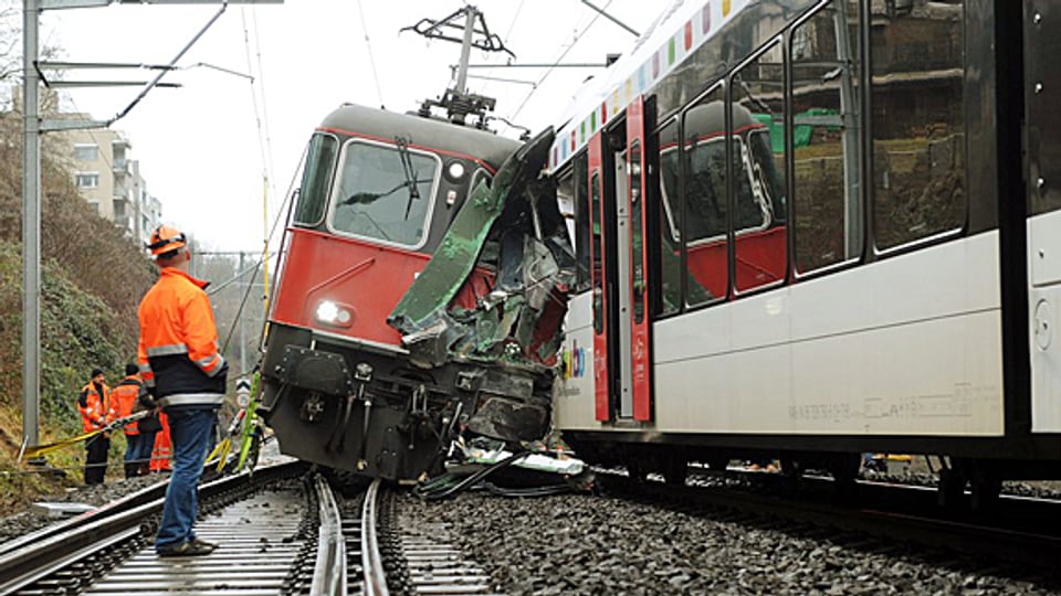 Der Bahnunfall in Neuhausen im Januar 2013.