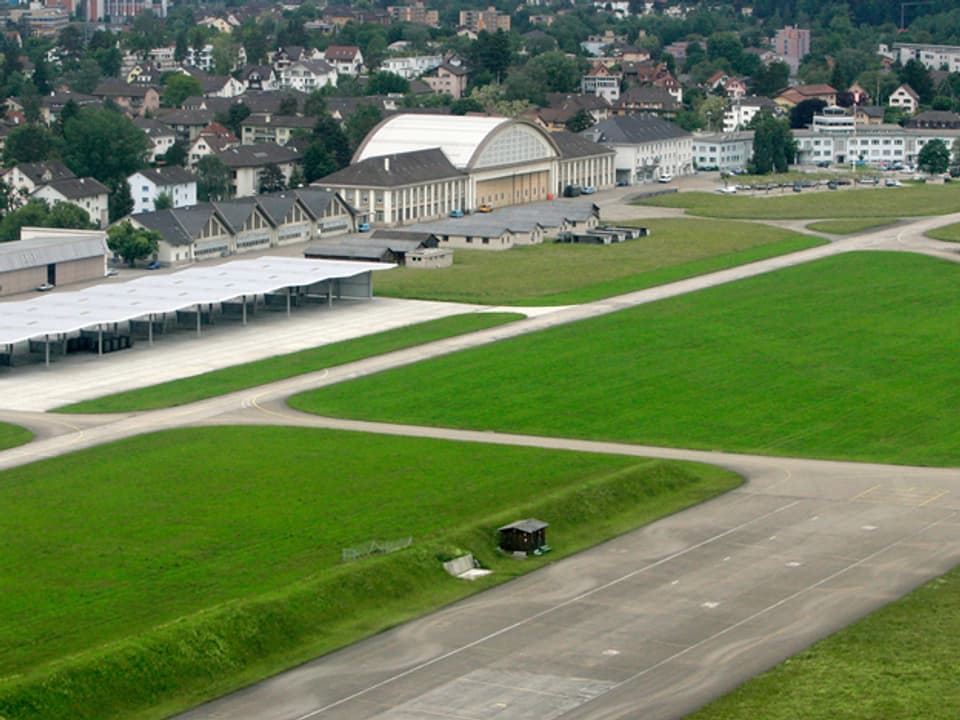 Bund will Flugplatz Dübendorf für private Flieger öffnen