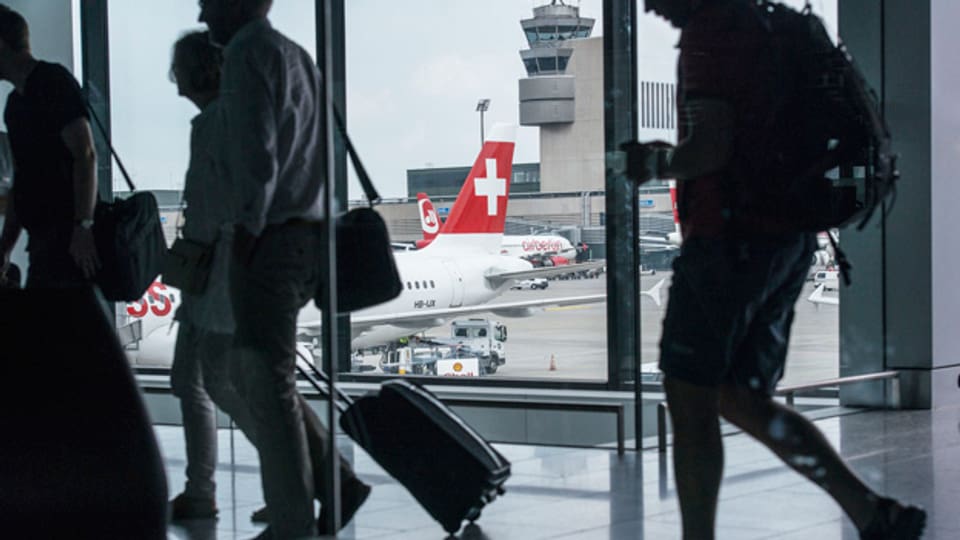 Flughafen Zürich: Geduld und viel Zeit gehören an diesem Wochenende mit ins Gepäck.