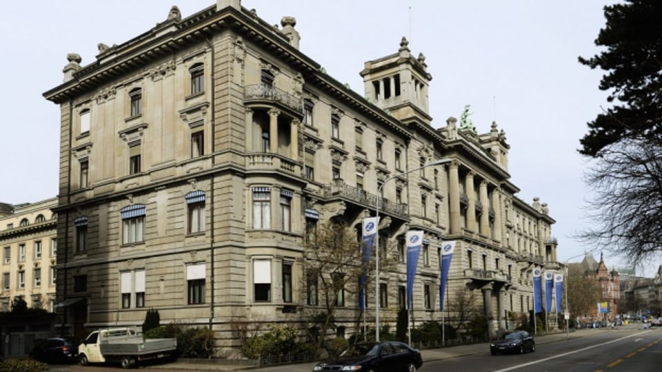 Der Hauptsitz der Zurich-Versicherung ist in die Jahre gekommen und soll erneuert werden.