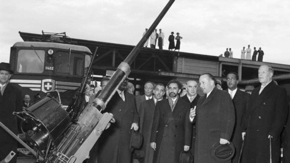 Nicht gewünscht als Mahnmal: Eine Bührle-Fliegerabwehrkanone im Jahr 1954.