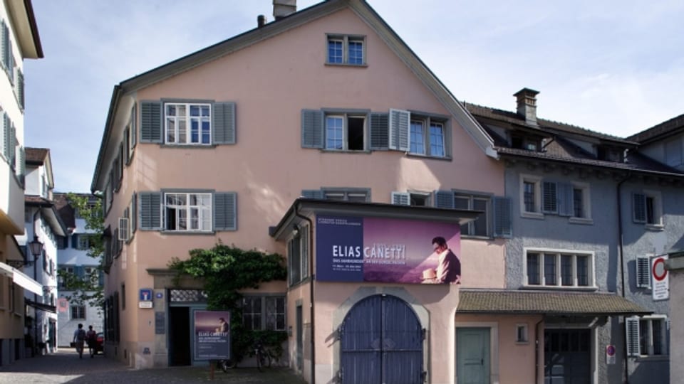 Das Literaturmuseum «Strauhof» lockt auch unter neuer Führung Besucher an.